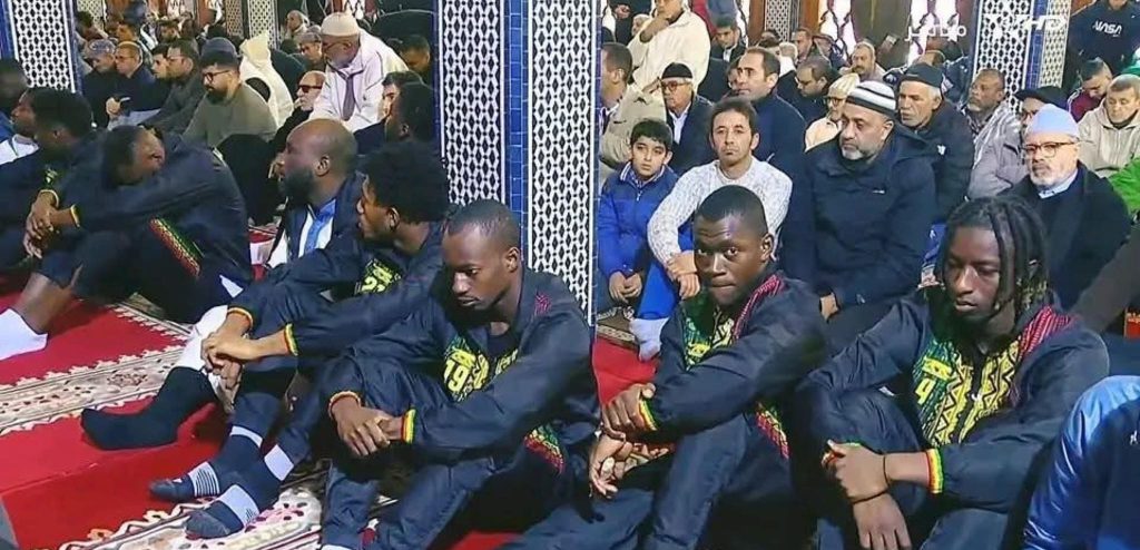 منتخب مالي يخطف الأنظار قبل مواجهة المنتخب الوطني المغربي